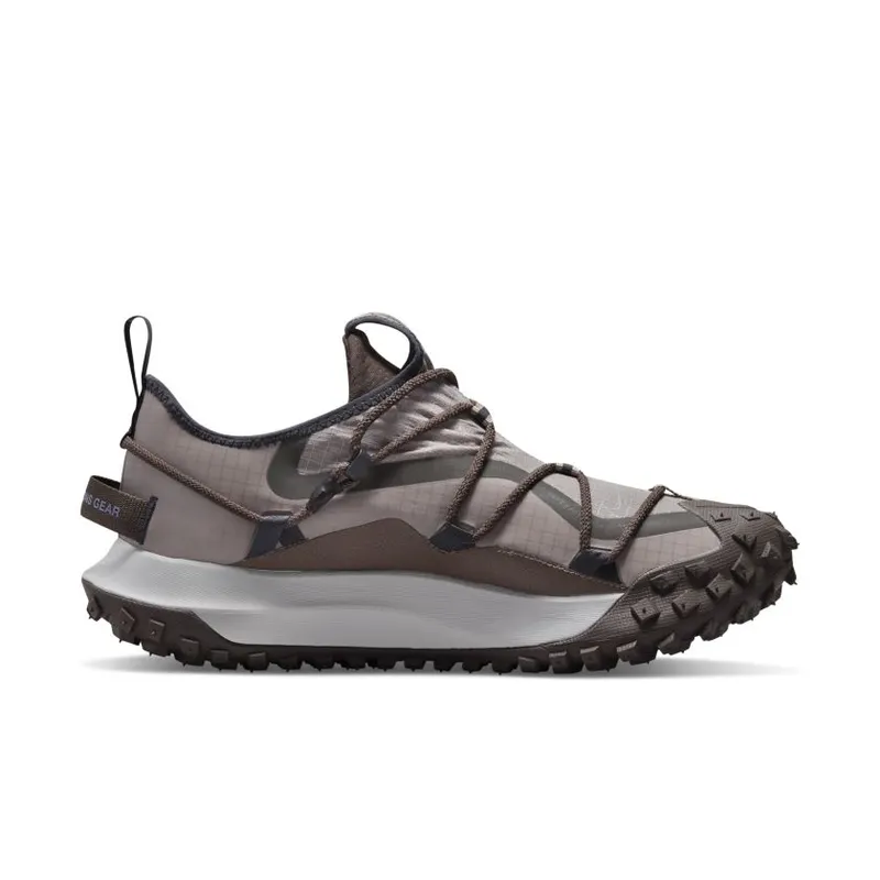 Nike ACG Mountain Fly Low SE Ironstone (DQ1979-001)
