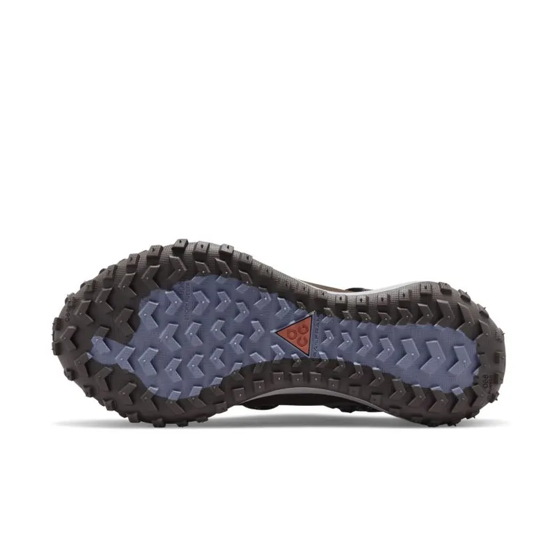 Nike ACG Mountain Fly Low SE Ironstone (DQ1979-001)