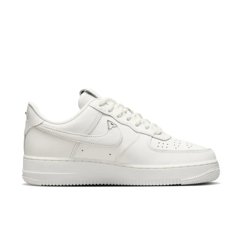 Nike Air Force 1 Low ’07 LV8 Needlework (Women’s) (FJ4559-133)