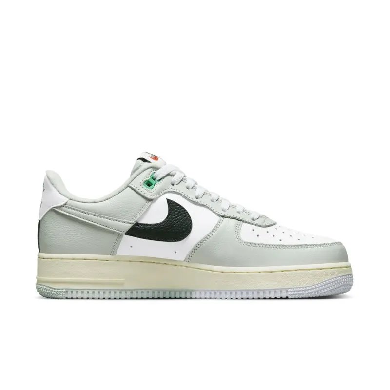Nike Air Force 1 Low ’07 LV8 Split Light Silver (DZ2522-001)