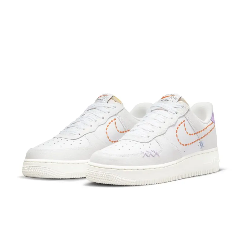 Nike Air Force 1 Low ’07 SE Nike 101 (Women’s) (DX2348-100)