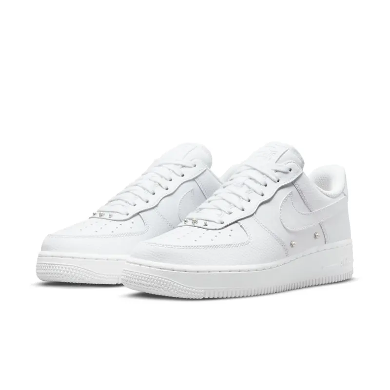 Nike Air Force 1 Low ’07 SE Pearl White (Women’s) (DQ0231-100)