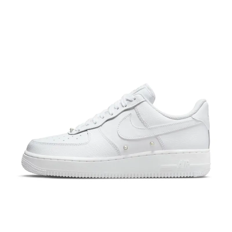 Nike Air Force 1 Low ’07 SE Pearl White (Women’s) (DQ0231-100)