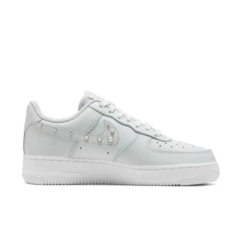 Nike Air Force 1 Low ’07 SE TRND Pearl Swoosh Pure Platinum (DV3810-001)