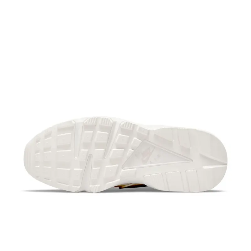 Nike Air Huarache Sail Light Bone (Women’s) (DH4439-104)
