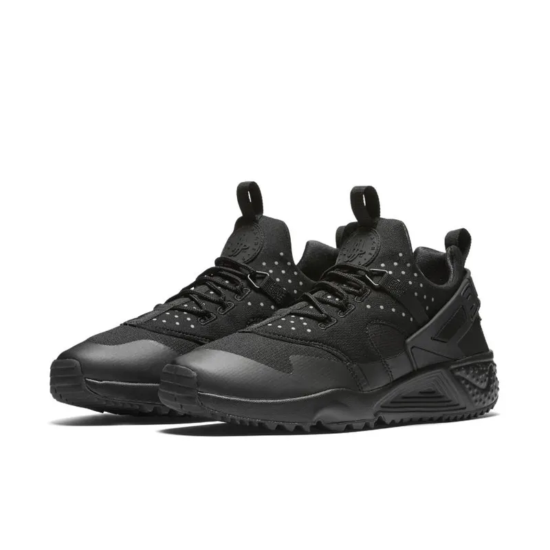 Nike Air Huarache Utility Triple Black (806807-004)