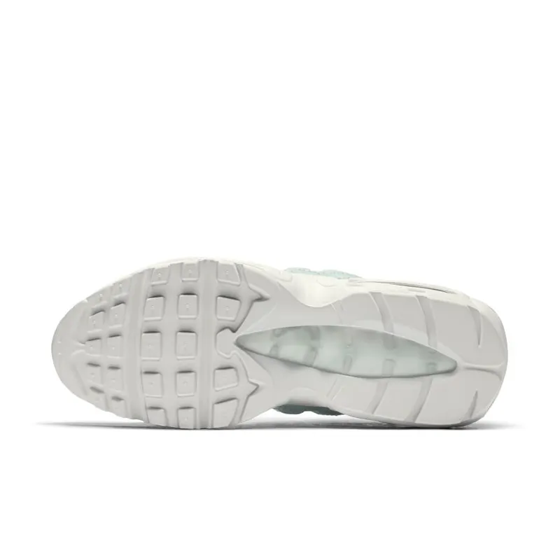 Nike Air Max 90 Premium Igloo (Women’s) (807443-300)