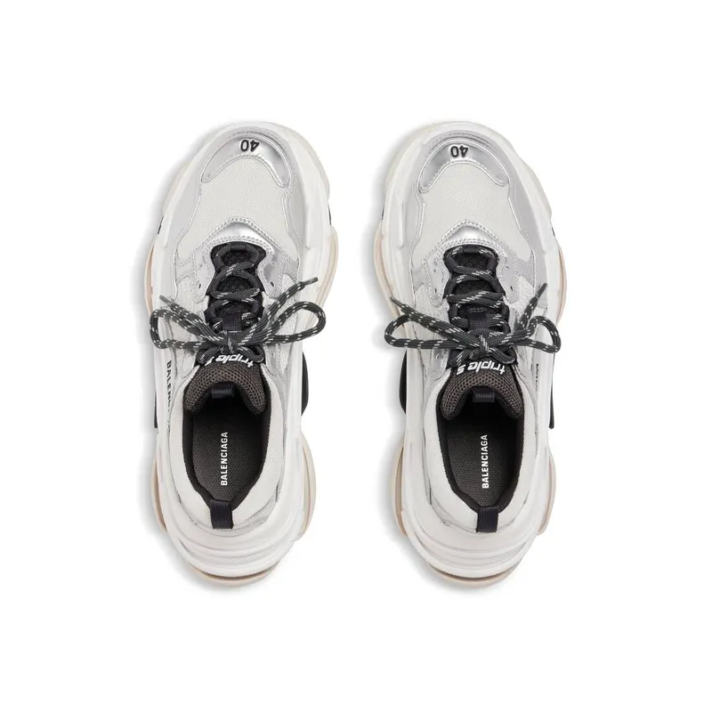 Balenciaga Triple S Sneaker Black (524039W2FWM8191)