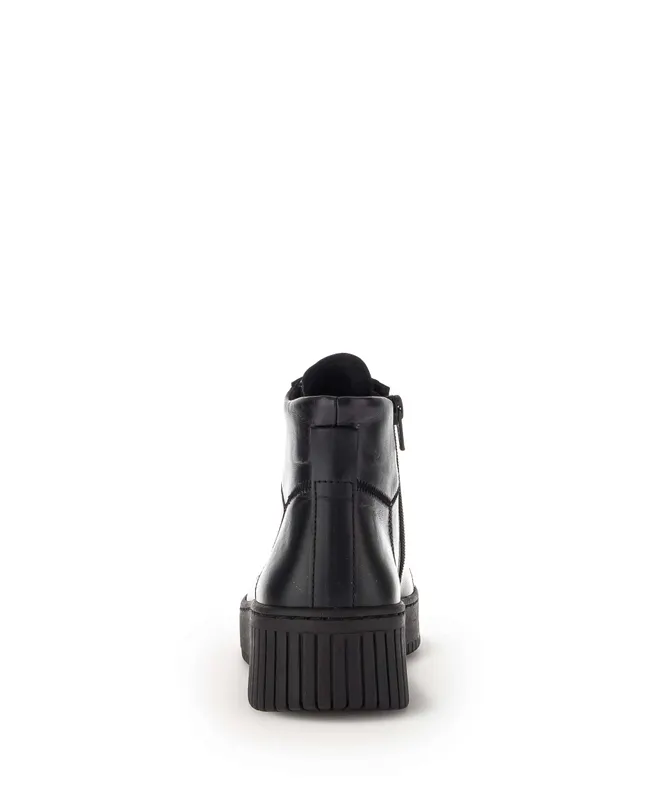 Gabor Hoge sneakers Zwart (33.630.27)
