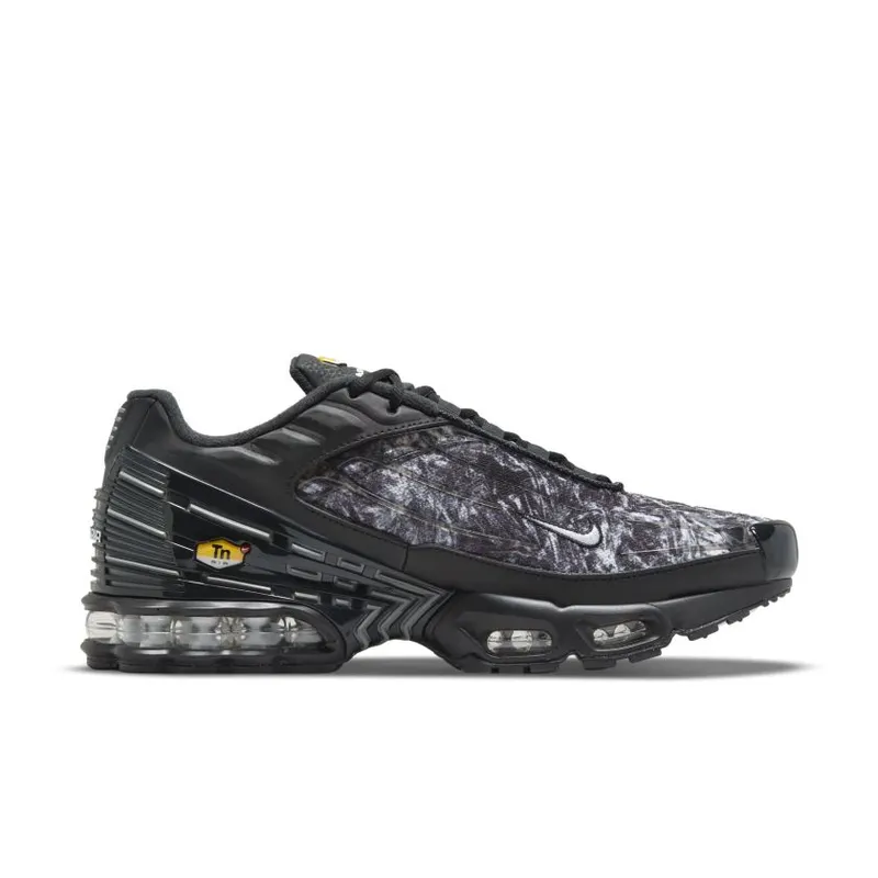 Nike Air Max Plus 3 Black Graphic (DO6386-001)