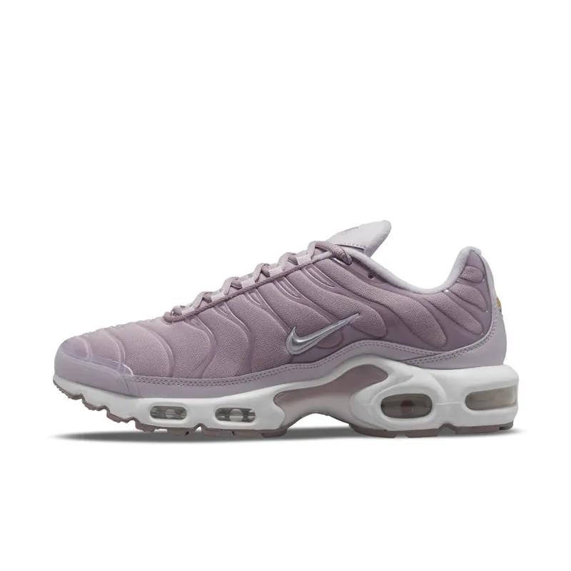 Nike Air Max Plus Plum Fog (Women’s) (DJ5421-500)