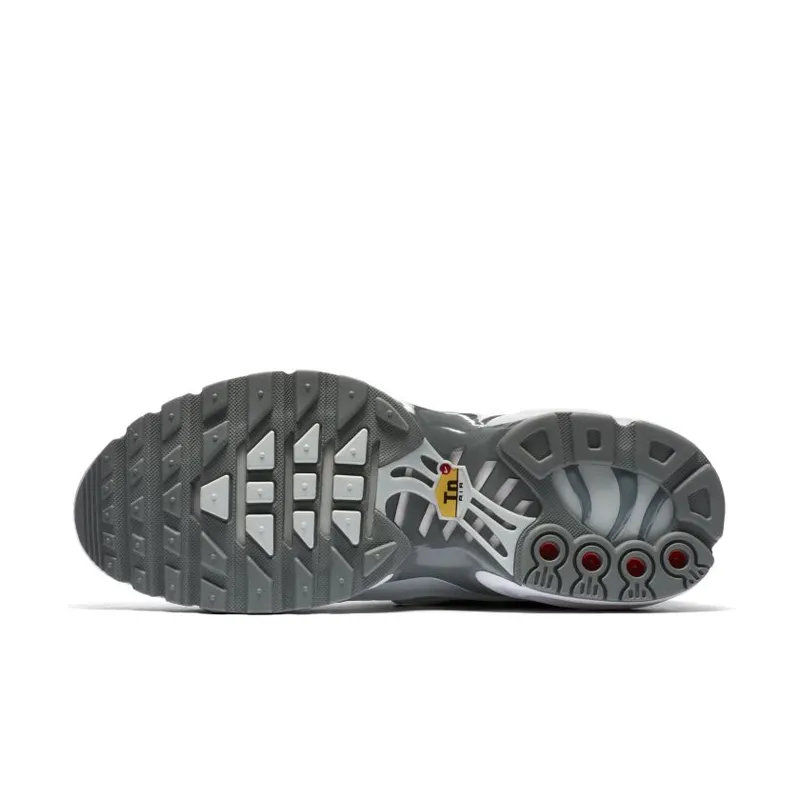 Nike Air Max Plus SE Barely Grey (Women’s) (862201-005)