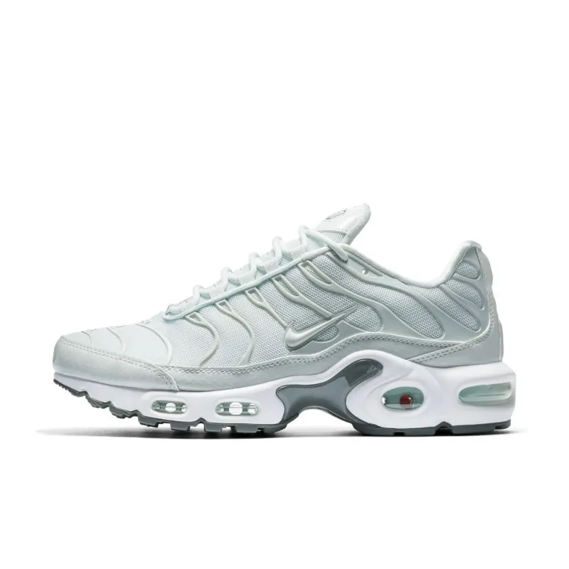 Nike Air Max Plus SE Barely Grey (Women’s) (862201-005)