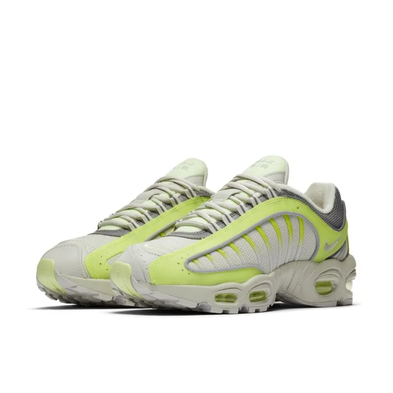Nike Air Max Tailwind 4 Volt (CJ0784-700)