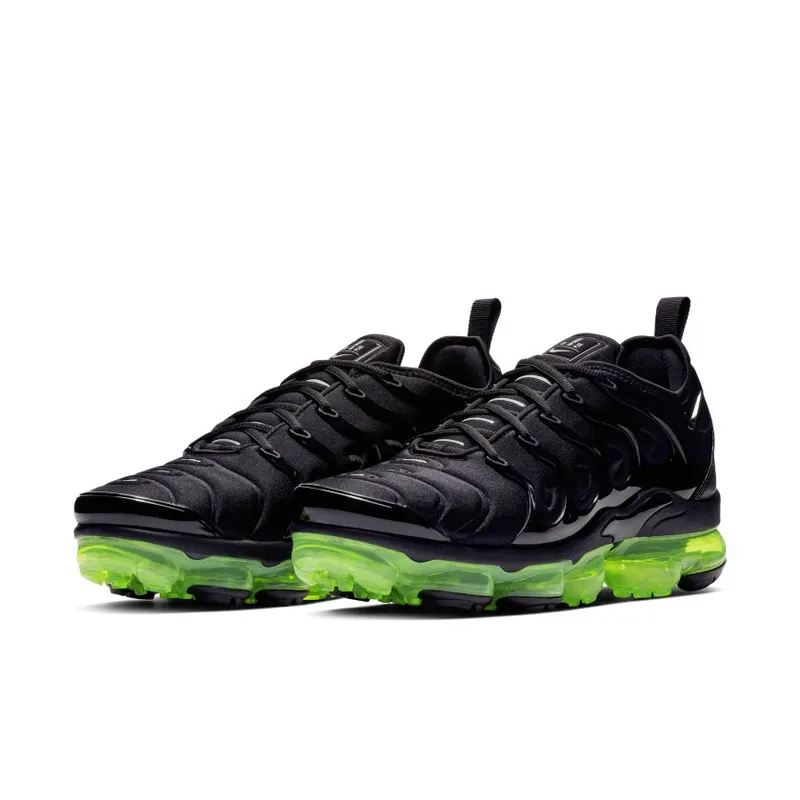 Nike Air VaporMax Plus Black Volt Sole (924453-015)