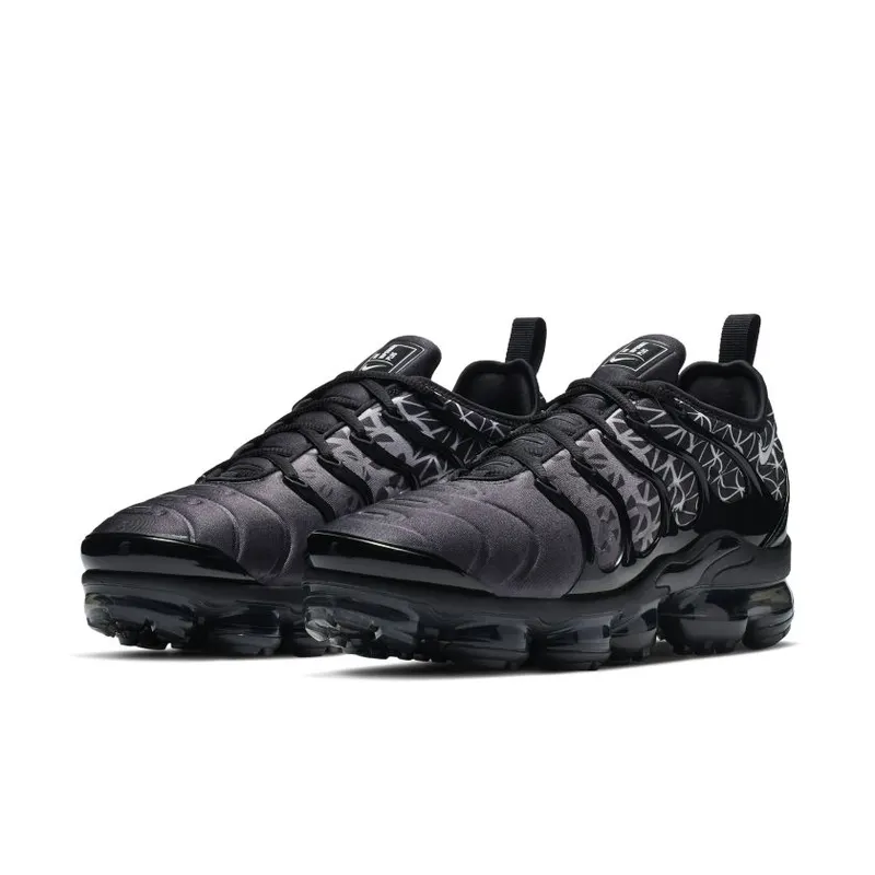 Nike Air VaporMax Plus Geometric Black White (924453-017)