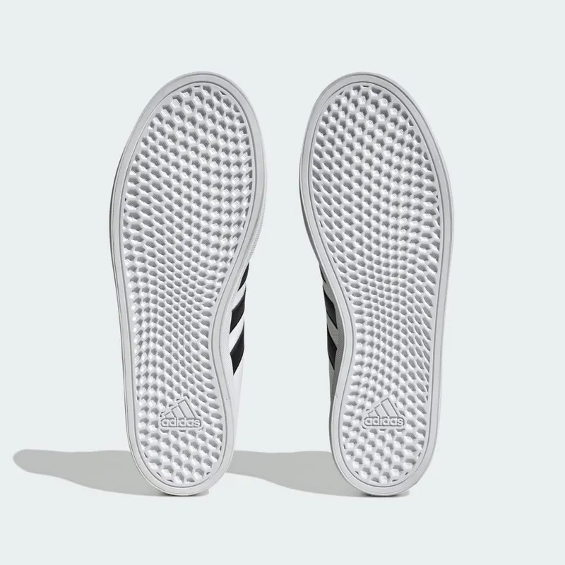 adidas Bravada 2.0 Mid Cloud White / Core Black / Core Black (ID7353)