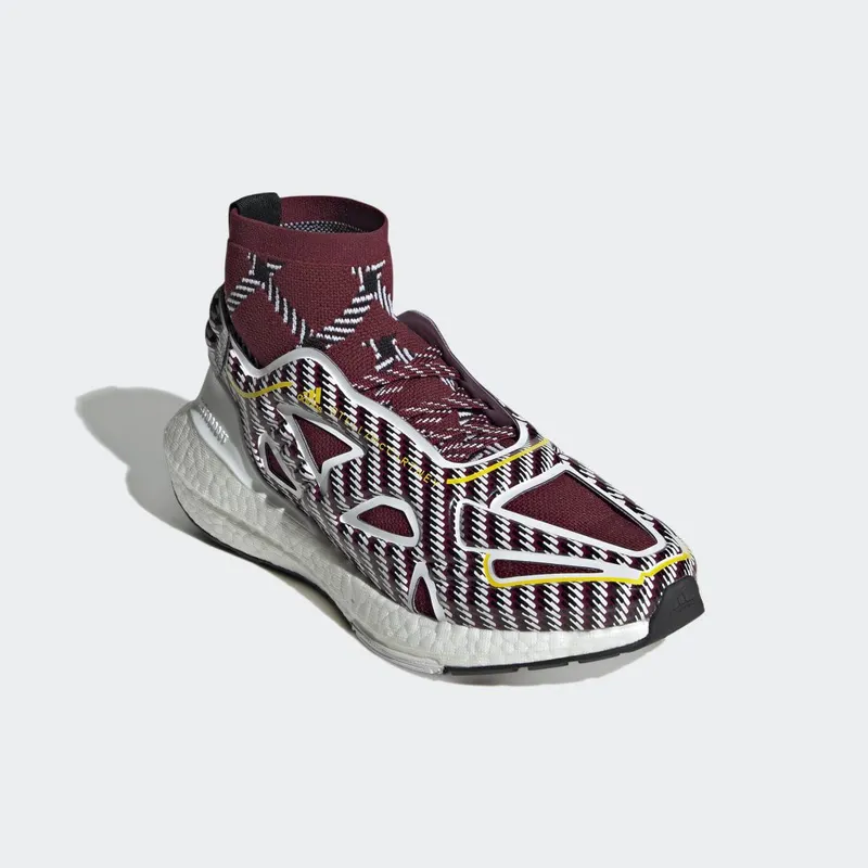 adidas adidas by Stella McCartney Ultraboost 22 Elevated Collegiate Burgundy / Cloud White / Yellow (GY4415)