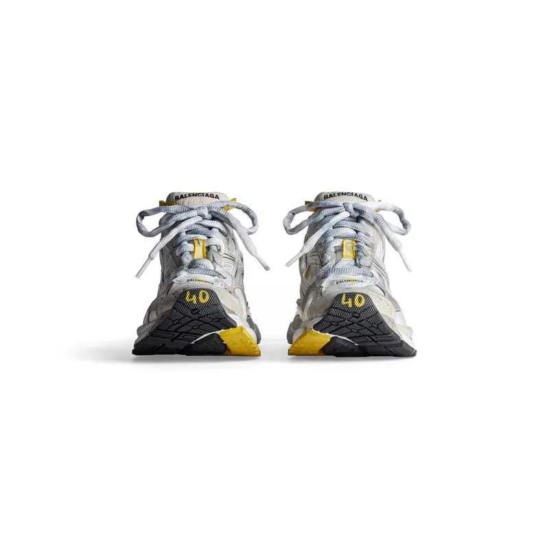 Balenciaga Runner Sneaker Grey (772767W3RNY9170)