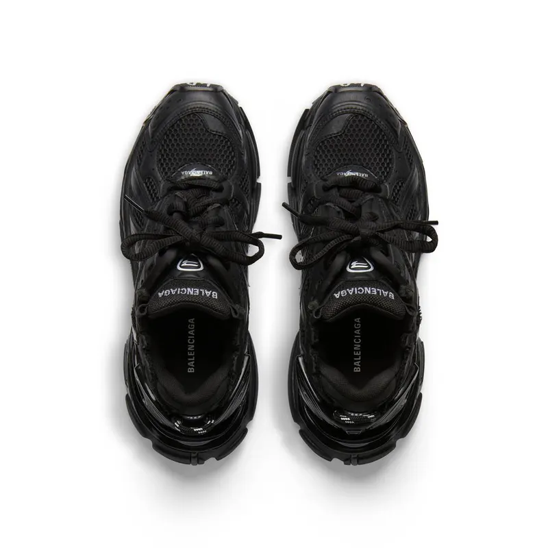 Balenciaga Runner Sneaker Black (677402W3RBT1000)