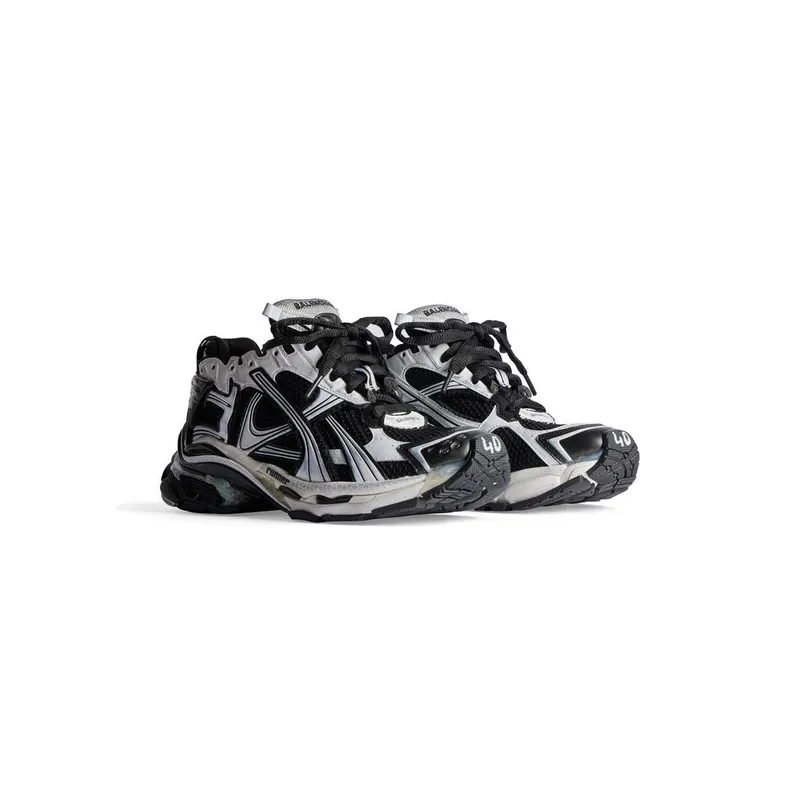 Balenciaga Runner Sneaker White (772774W3RMU9010)