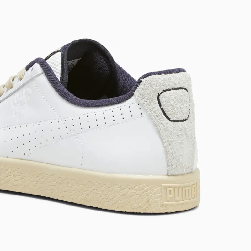 Puma Clyde Service Line Wit (393088-01)