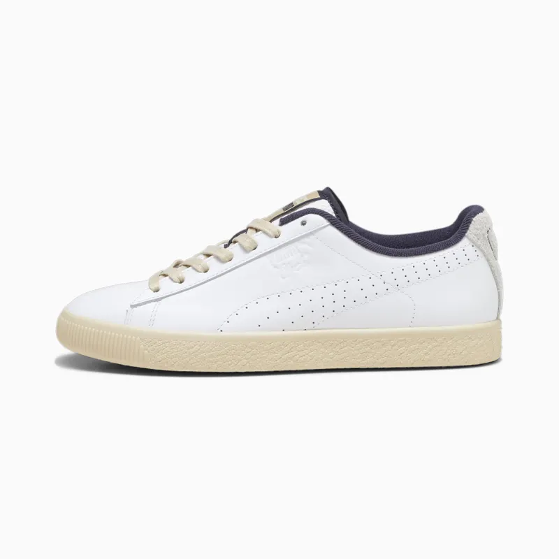 Puma Clyde Service Line Wit (393088-01)
