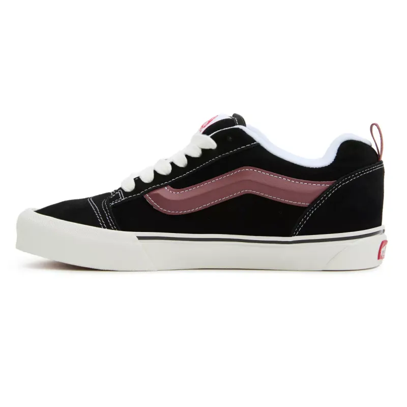 VANS Knu Skool Zwart (VN0009QC2Q1)