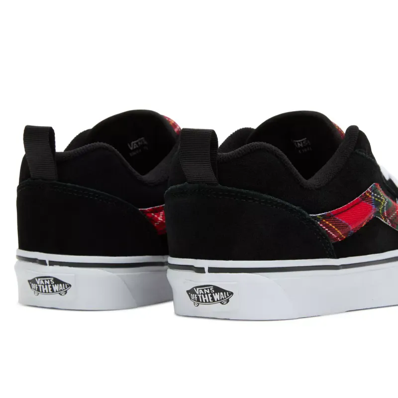 VANS Knu Skool Zwart (VN0009QC3M5)