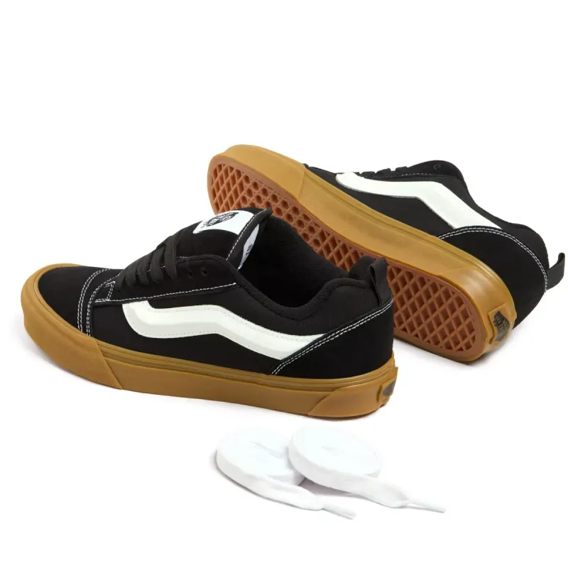 VANS Knu Skool Zwart (VN0009QCB9M)