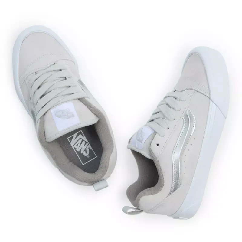 VANS Knu Skool Grijs (VN0009QCX1K)