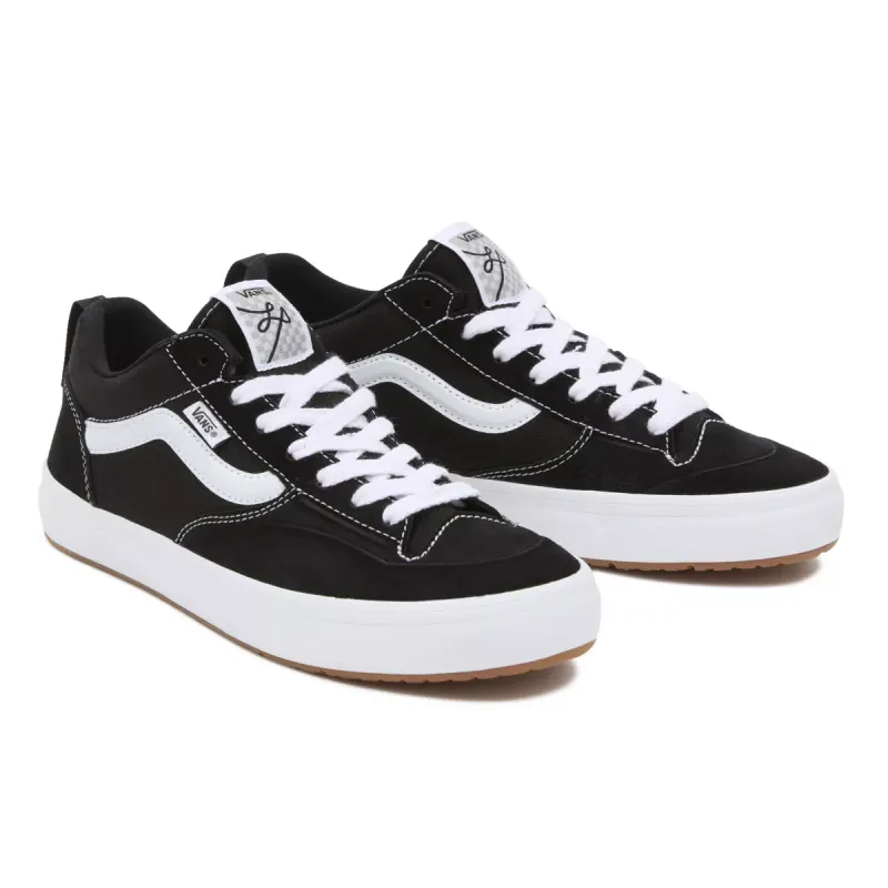 VANS Lizzie Low Zwart (VN000CBTBA2)