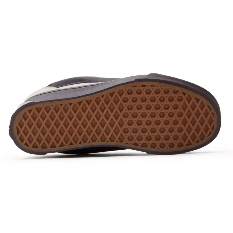 VANS Knu Stack Bruin (VN000CP6CY8)