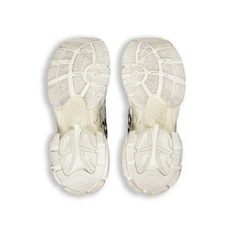Balenciaga Runner Graffiti Sneaker White (772767W3RBQ9010)