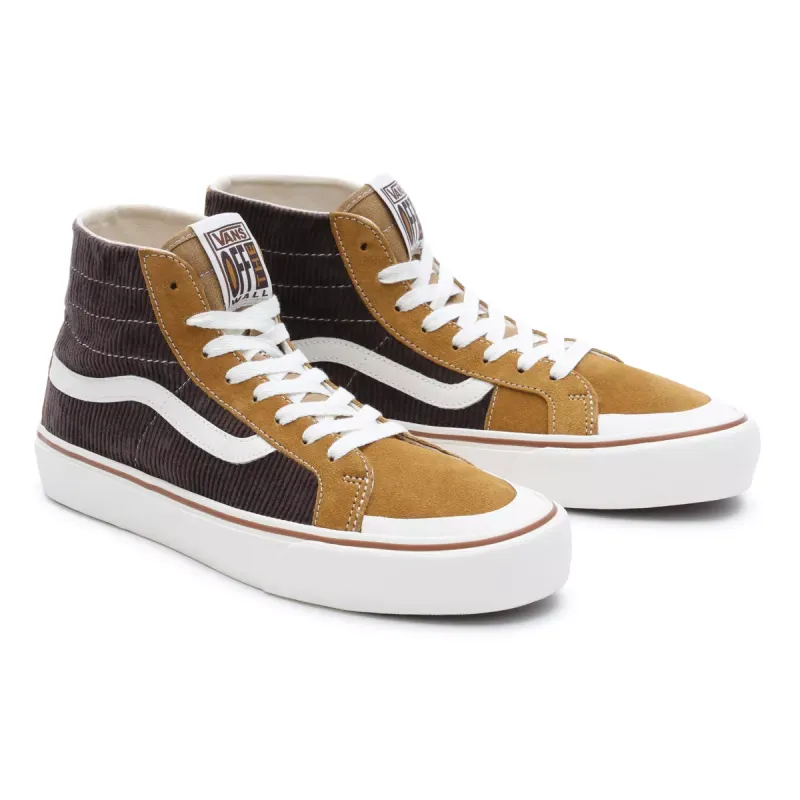 VANS Salt Wash Corduroy Sk8-hi 138 Decon Vr3 Sf Goudkleurig (VN0A4BX7AN2)