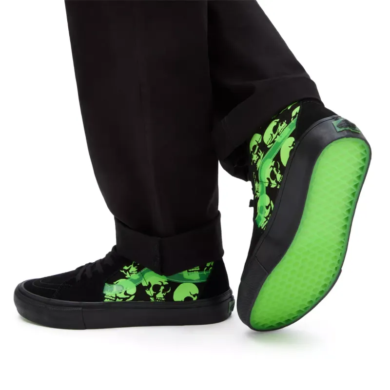 VANS Skate Sk8-hi Glow Skulls Groen (VN0A5FCC5QW)