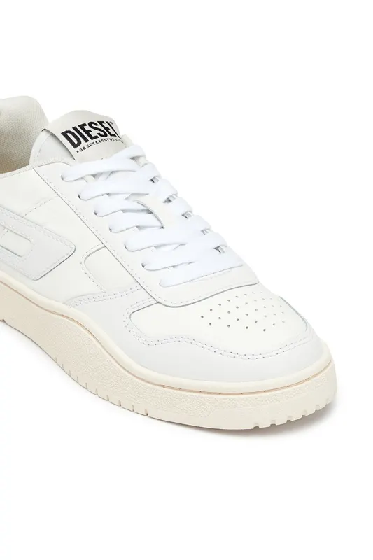 Diesel S-ukiyo V2 Low W (Y03203P5576 T1015)