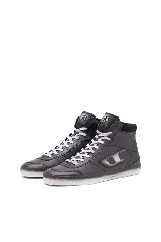 Diesel S-leroji Mid (Y03261P6326 https://nl.diesel.com/en/sneakers/s-leroji-mid/Y03261P6326.htm)