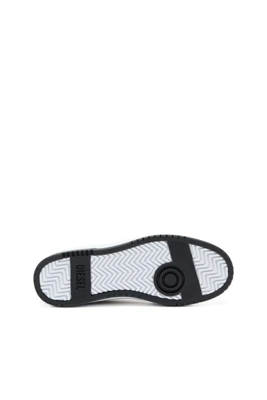 Diesel S-ukiyo V2 Low (Y03363P5576 https://nl.diesel.com/en/sneakers/s-ukiyo-v2-low/Y03363P5576.htm)