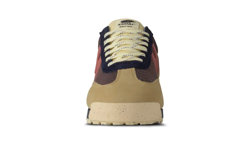 Karhu Mestari Control – Curry / Mineral Red (F840003)