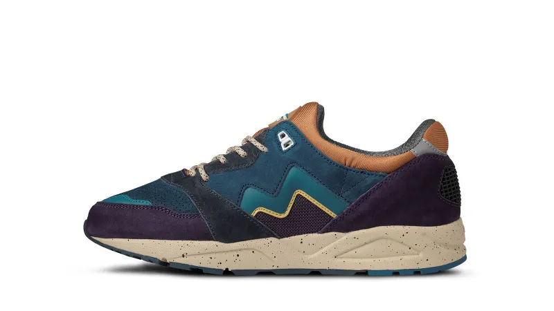 Karhu Aria 95 “polar Night” Pack 2 – Sweet Grape / Deep Lagoon (F803104)