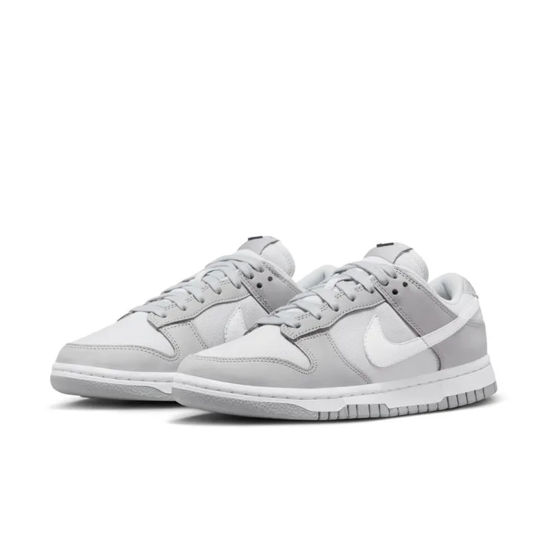 Nike Dunk Low ‘Light Smoke Grey’ Grey (FB7720-002)