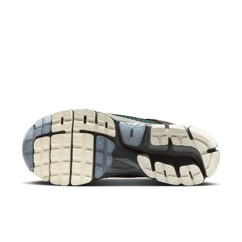 Nike Zoom Vomero 5 Brown (FQ8174-237)