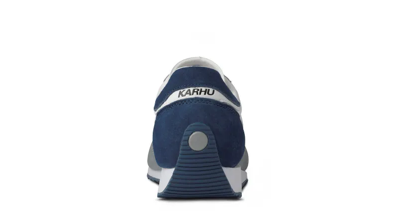 Karhu Mestari – True Navy / Silver (F805064)