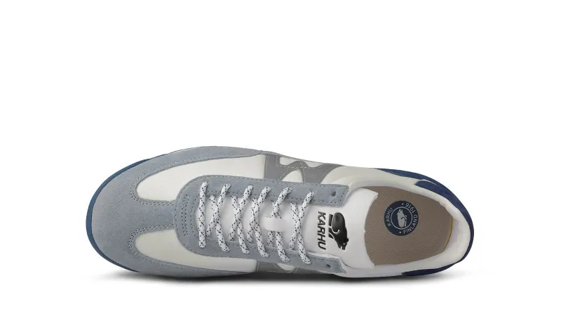 Karhu Mestari – True Navy / Silver (F805064)