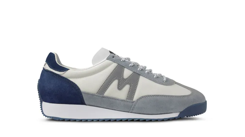 Karhu Mestari – True Navy / Silver (F805064)