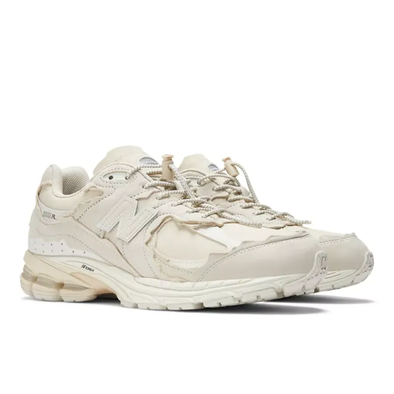 New Balance 2002RDQ Beige (M2002RDQ)