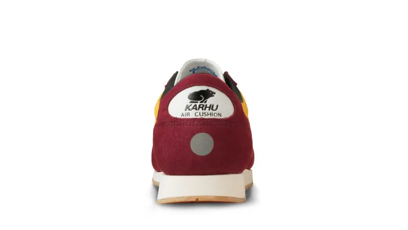 Karhu Albatross 82 – Biking Red / Golden Rod (F807005)