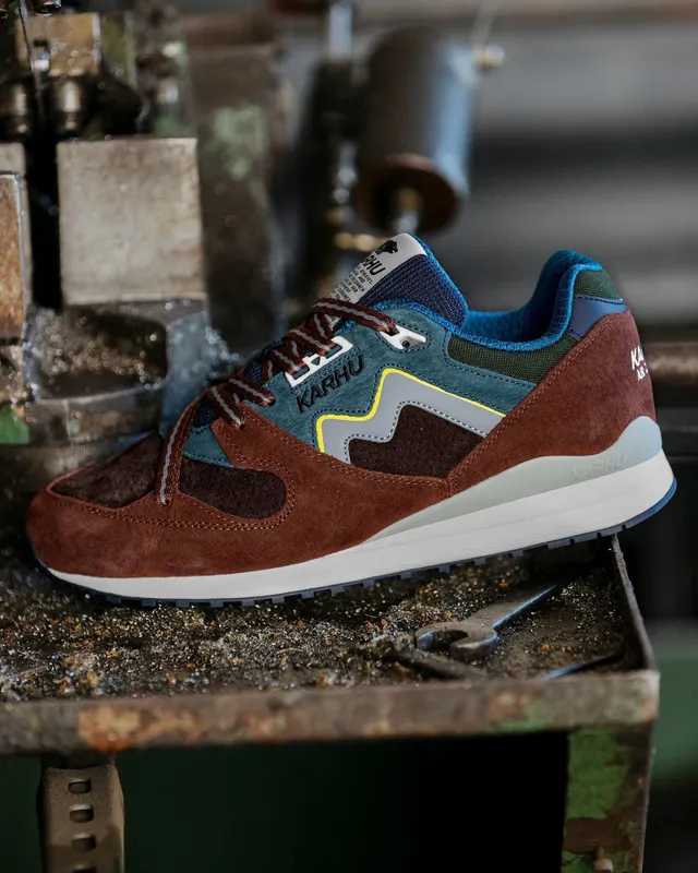 Karhu Synchron Classic – Cappuccino / Foggy Dew (F802679)