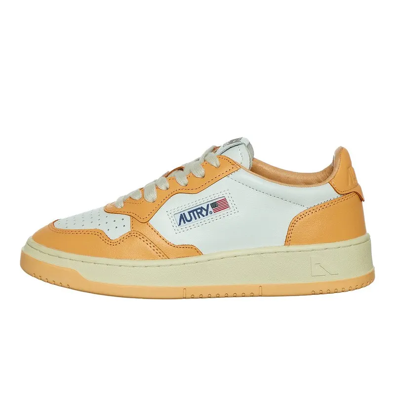 Autry Medalist Low White / Bufforng (AULWWB32)